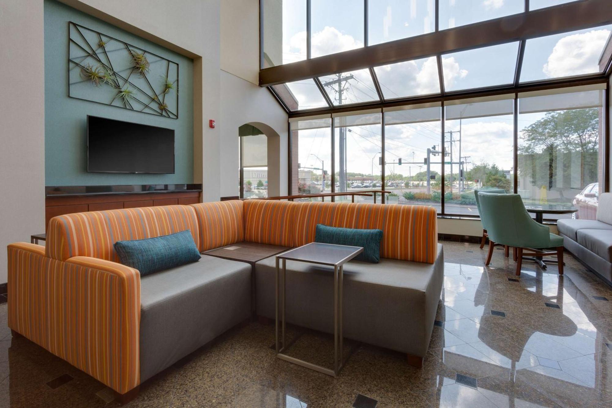 Drury Inn & Suites Columbia Stadium Boulevard Zewnętrze zdjęcie