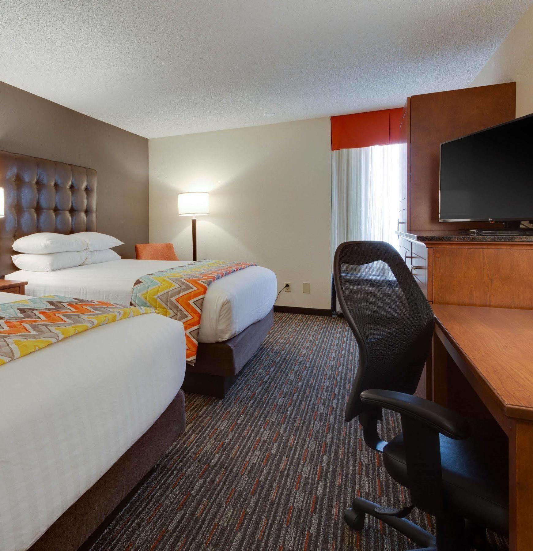 Drury Inn & Suites Columbia Stadium Boulevard Zewnętrze zdjęcie